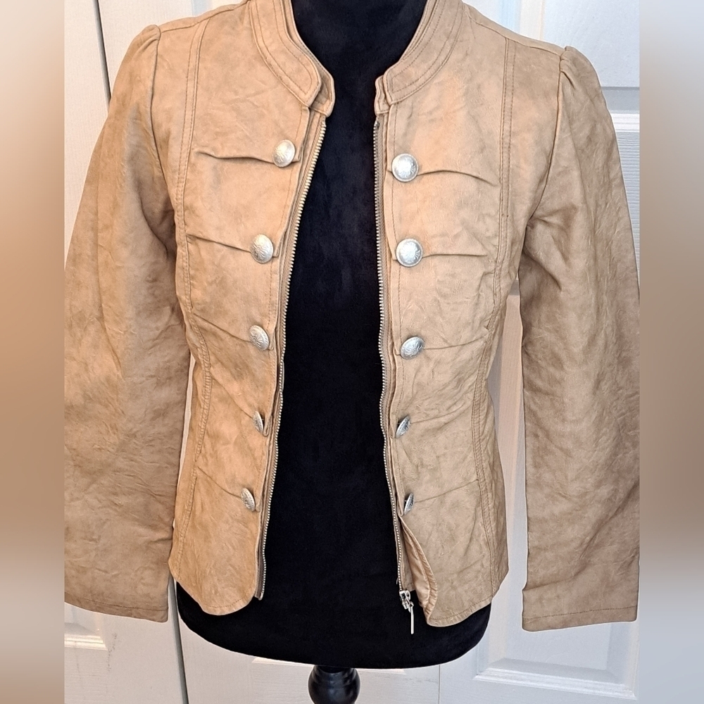 Monoreno Tan Jacket With Zipper Closure    Size S